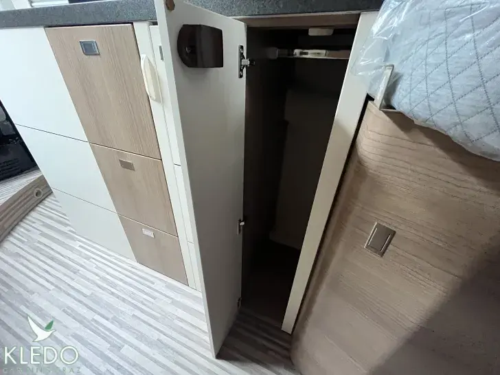 Fahrzeugbild Malibu first class - two rooms 640 LE RB #21