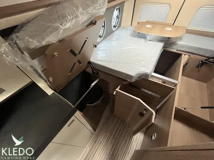 Fahrzeugbild Malibu first class - two rooms 640 LE RB #26