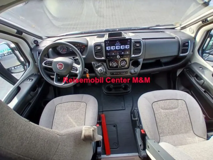 Fahrzeugbild Malibu Van compact 540 DB Fiat Markise Navi Fahrradträg #3