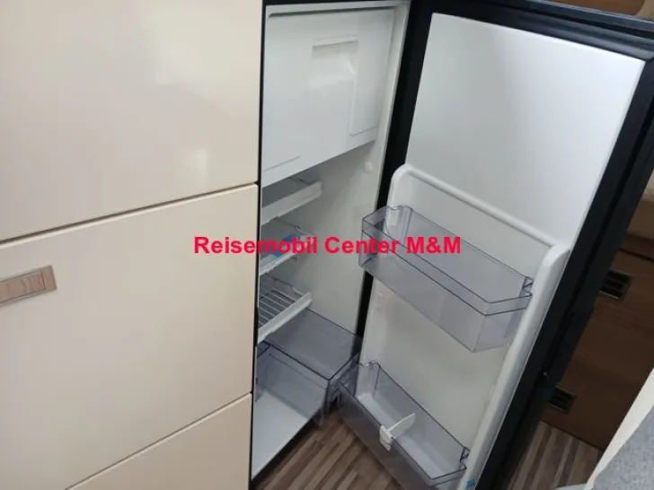 Fahrzeugbild Malibu Van compact 540 DB Fiat Markise Navi Fahrradträg #6