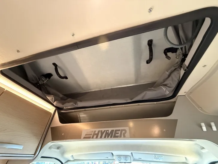 Fahrzeugbild Hymer Free 540 mit Aufstelldach #30