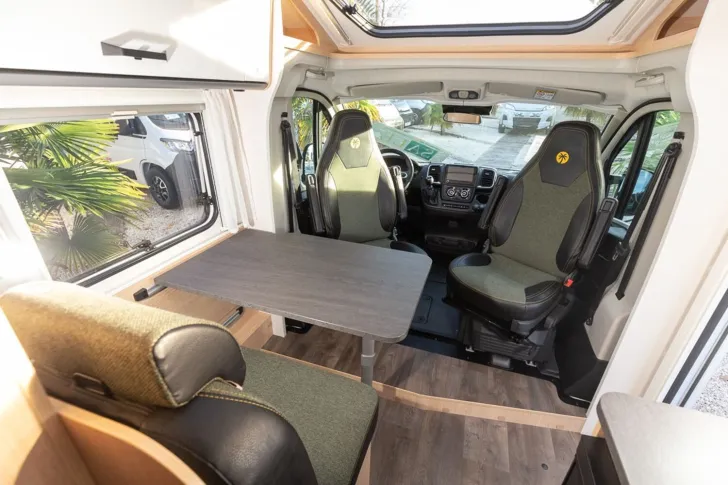 Fahrzeugbild Sunlight Adventure V 66 *Junger Gebrauchter* #16