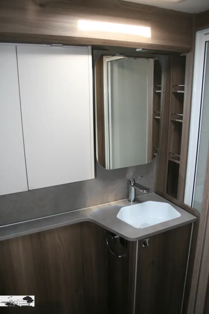 Fahrzeugbild Kabe Royal 740 TDL E5 #12