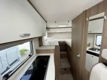 Fahrzeugbild Carado VAN V337 Pro+ Highlight 4579 Euro gespart #6