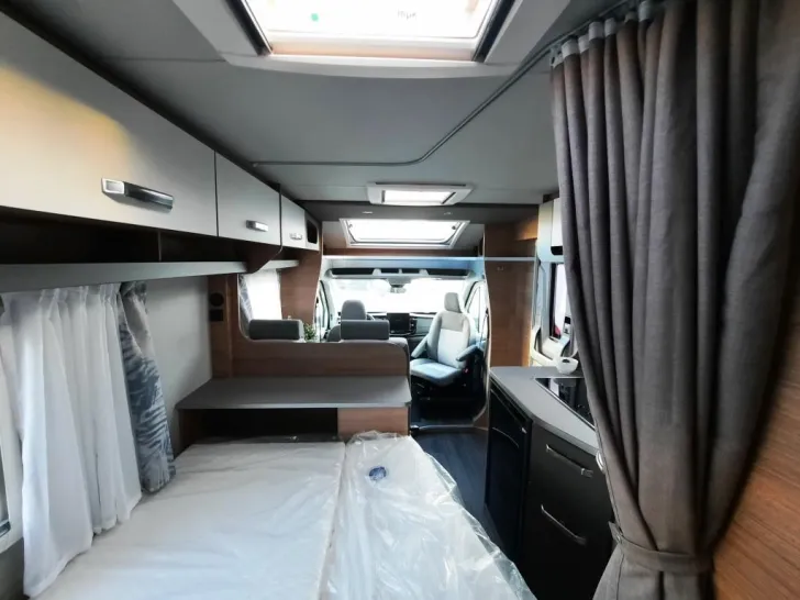 Fahrzeugbild Weinsberg CaraLoft 550 MF Verfüg./Sparen Sie 26.857,- € #4