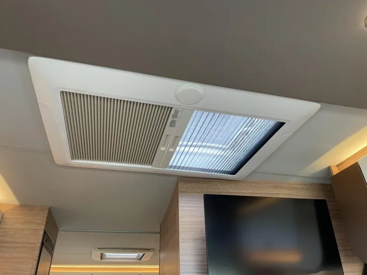 Fahrzeugbild Weinsberg CaraCompact MB EDITION PEPPER 640 MEG+MEGADEAL+ #29