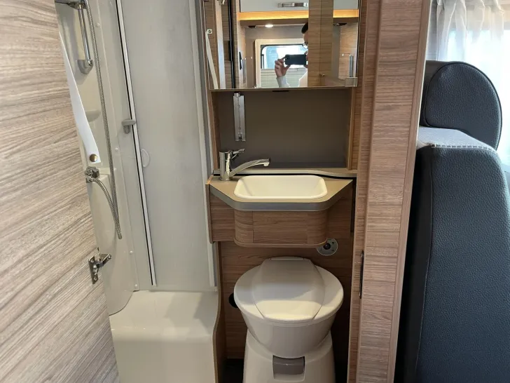 Fahrzeugbild Weinsberg CaraCompact MB EDITION PEPPER 640 MEG+MEGADEAL+ #33