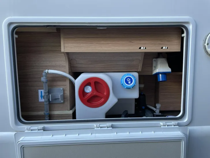 Fahrzeugbild Weinsberg CaraCompact MB EDITION PEPPER 640 MEG+MEGADEAL+ #37