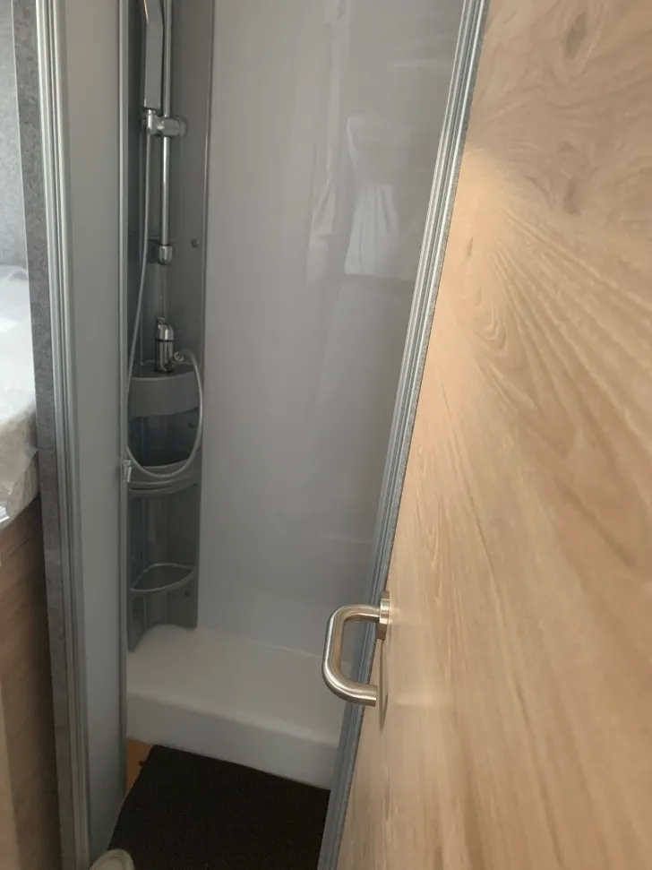 Fahrzeugbild Dethleffs Just Go! T 7055 EB Active Active-Paket+Ford 165PS* #12