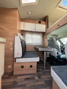 Fahrzeugbild Weinsberg CaraHome 650 MEG Verfügbar 11/26 #6
