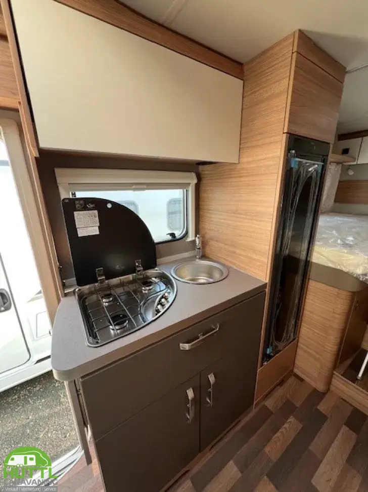 Fahrzeugbild Weinsberg CaraHome 650 MEG Verfügbar 11/26 #7