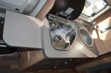 Fahrzeugbild Weinsberg CaraCompact Suite 640 MEG EDITION [PEPPER] Licht&Sicht-Paket #9