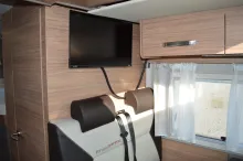 Fahrzeugbild Weinsberg CaraCompact Suite 640 MEG EDITION [PEPPER] Licht&Sicht-Paket #11
