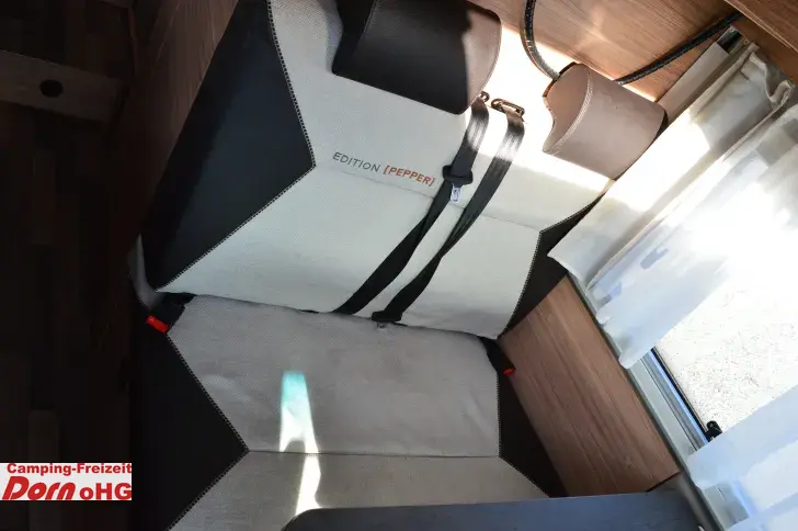 Fahrzeugbild Weinsberg CaraCompact Suite 640 MEG EDITION [PEPPER] Licht&Sicht-Paket #14