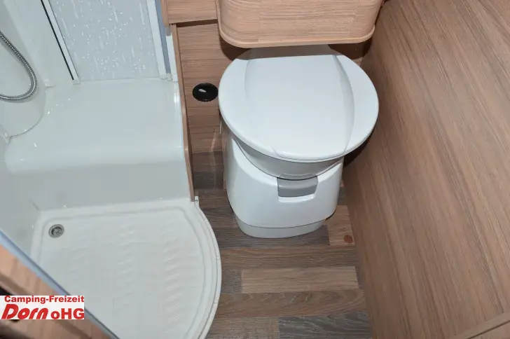 Fahrzeugbild Weinsberg CaraCompact Suite 640 MEG EDITION [PEPPER] Licht&Sicht-Paket #17