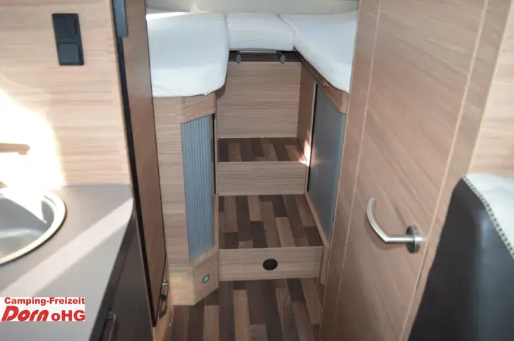 Fahrzeugbild Weinsberg CaraCompact 640 MEG EDITION [PEPPER] Licht+Sicht Paket #8