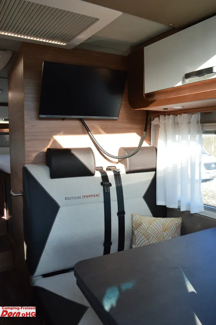 Fahrzeugbild Weinsberg CaraCompact 640 MEG EDITION [PEPPER] Licht+Sicht Paket #14