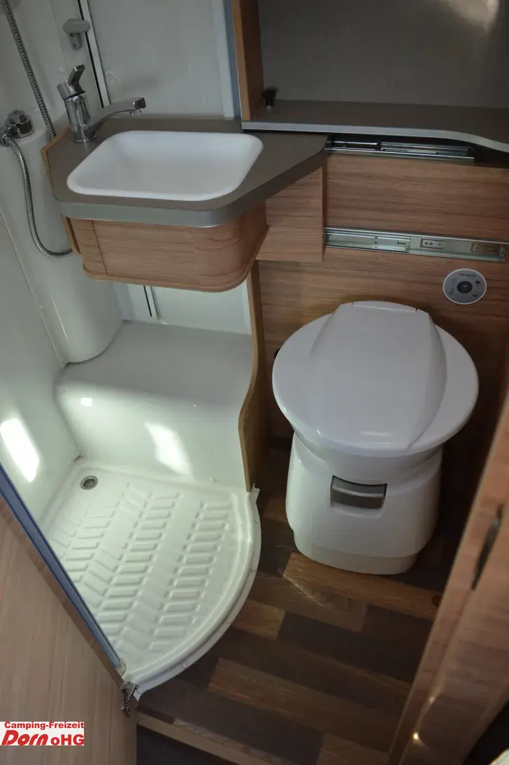 Fahrzeugbild Weinsberg CaraCompact 640 MEG EDITION [PEPPER] Licht+Sicht Paket #20
