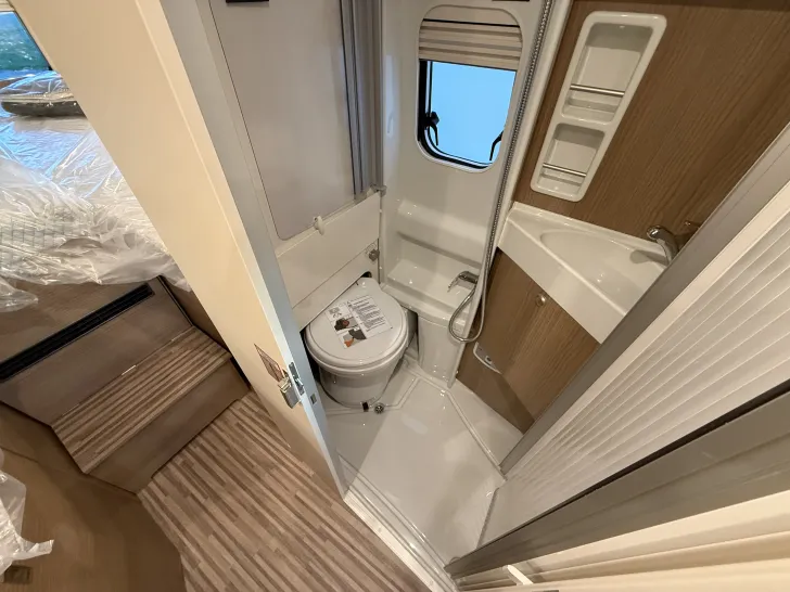 Fahrzeugbild Malibu Van Diversity 640 LE K charming GT skyview #11