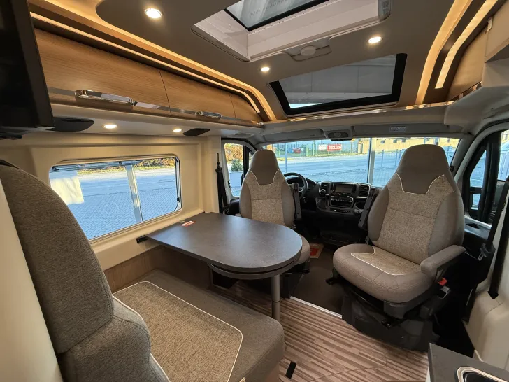 Fahrzeugbild Malibu Van Diversity 640 LE K charming GT skyview #14