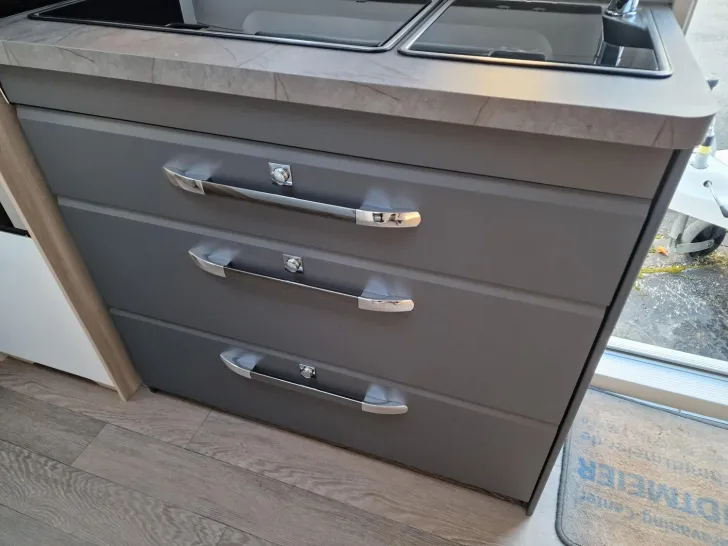 Fahrzeugbild Hobby De Luxe 495 UL - stark reduziert #8