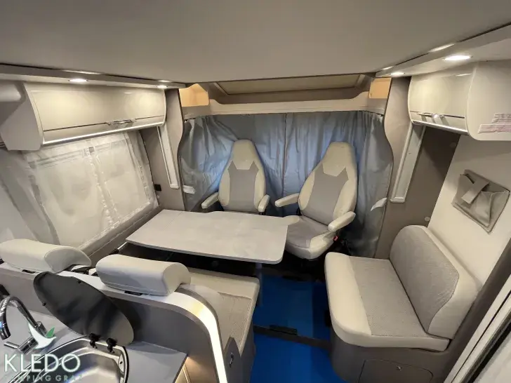 Fahrzeugbild Etrusco T 6900 SB #13