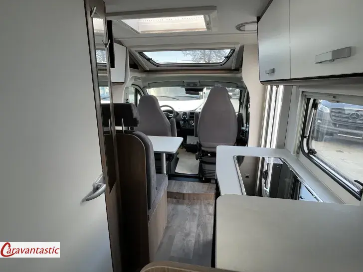 Fahrzeugbild Carado VAN 337 #11