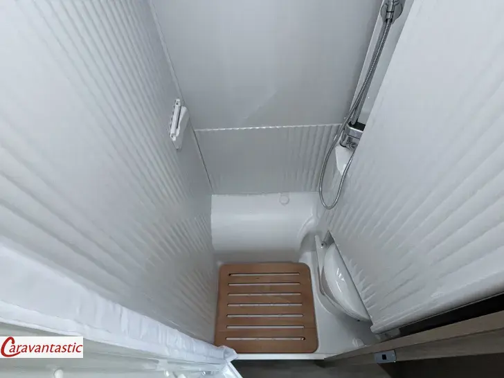 Fahrzeugbild Carado VAN 337 #14