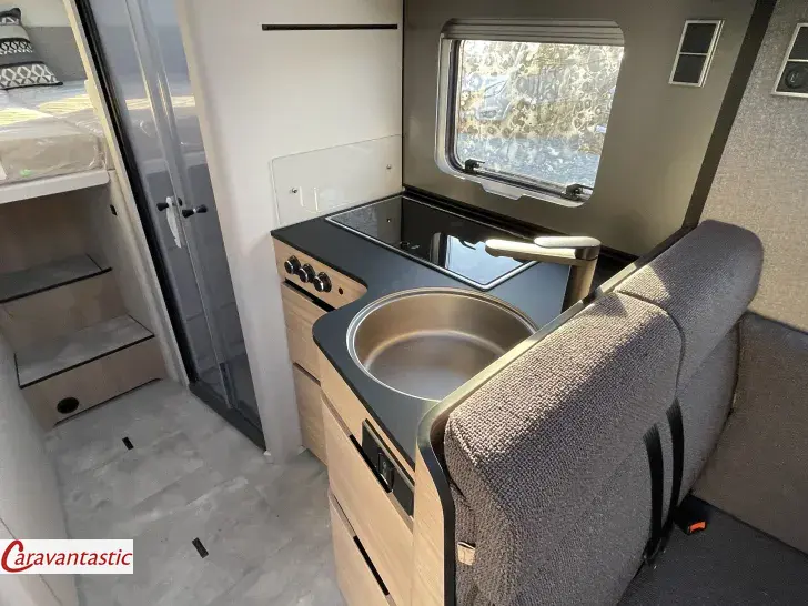 Fahrzeugbild Hymer B-KLASSE MC-T 680 #11