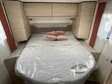 Fahrzeugbild Rapido TEILINTEGRIERTE 696 F - 65 ANS #12