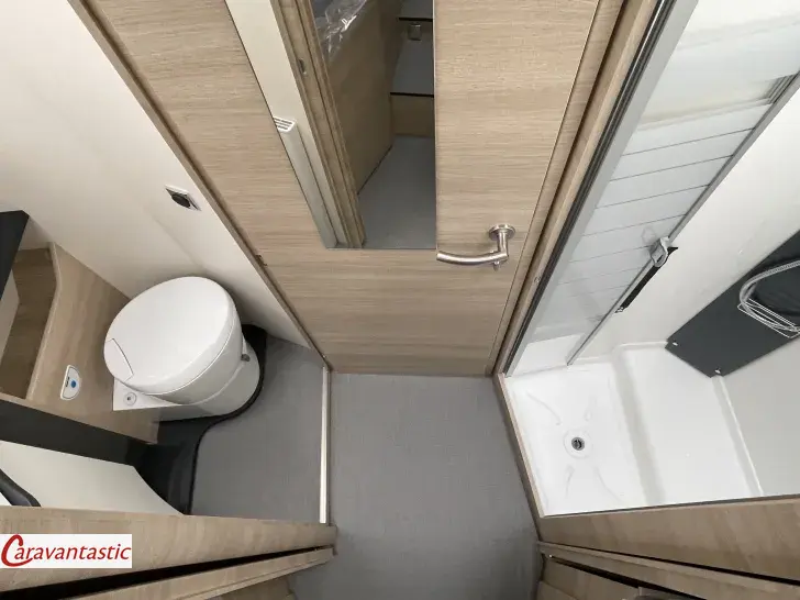 Fahrzeugbild Rapido TEILINTEGRIERTE 666F ALDE OPTION #14