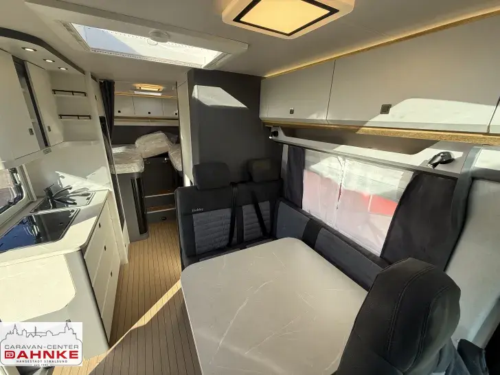 Fahrzeugbild Hobby PRESTIGE T 710 GE 180 PS Automatik #11