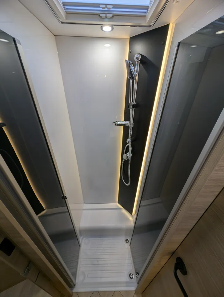 Fahrzeugbild Chausson 797 Titanium Line*Automatikgetriebe gratis* #19