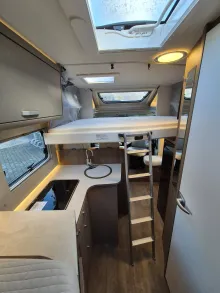 Fahrzeugbild Carado T338 pro+ *Hubbett*SAT*Bettumbau* #37
