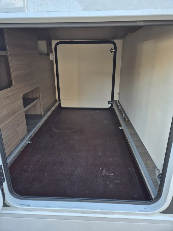 Fahrzeugbild Carado T338 pro+ *Hubbett*SAT*Bettumbau* #45