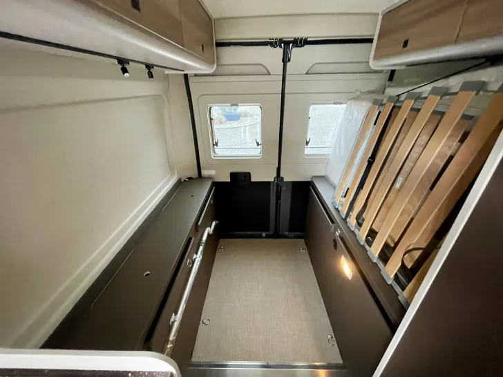 Fahrzeugbild Bürstner B66 600 C #20
