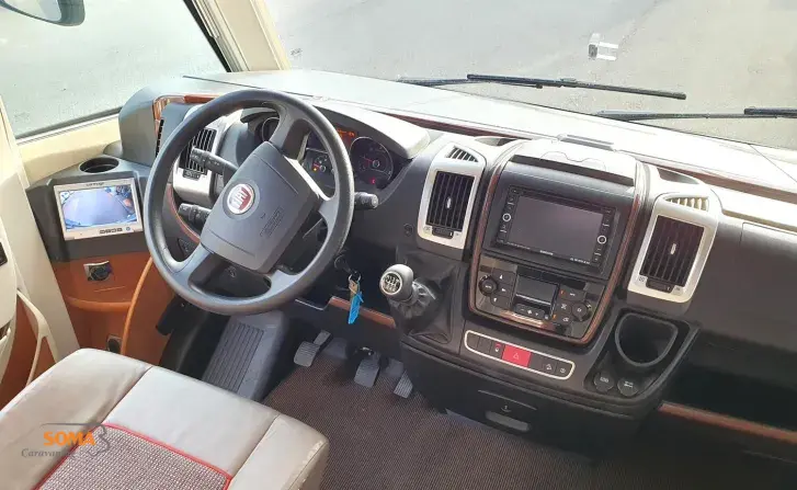 Fahrzeugbild Carthago chic c-line I 4.2 #8