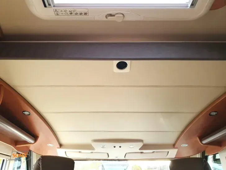 Fahrzeugbild Carthago chic c-line I 4.2 #13