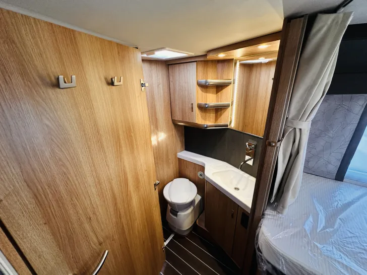 Fahrzeugbild Knaus Sky TI 700 MEG 14.620 € gespart #20