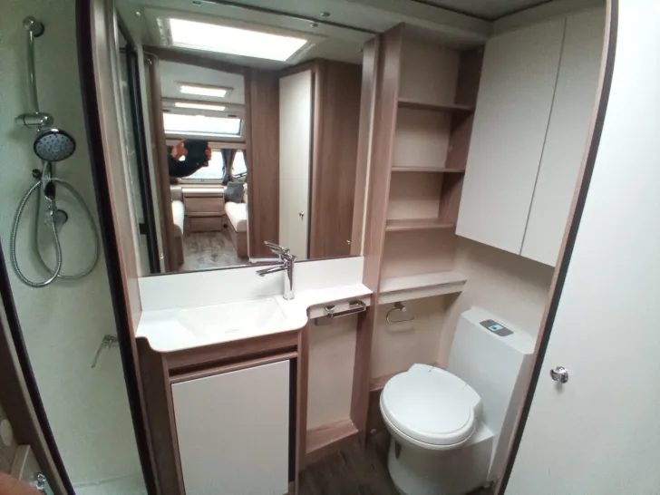 Fahrzeugbild Sprite Cruzer 475 SR Das Raumwunder für 2 Personen #13