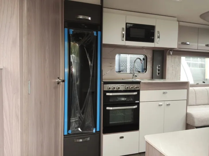 Fahrzeugbild Sprite Cruzer 475 SR Das Raumwunder für 2 Personen #6
