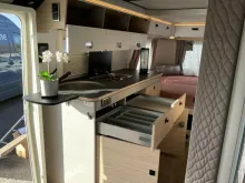 Fahrzeugbild Hymer Eriba Touring 630 / MJ 25 / 1.6t / Dachtyp-Schlafdach #9