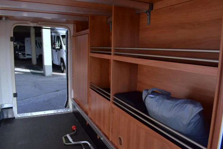 Fahrzeugbild Hymer Exsis-i 504 ALKO, Solar, Sat, 6,20m #47