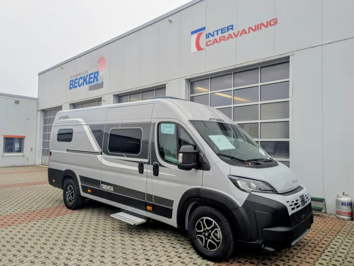 Fahrzeugbild Pössl Trenta 640 Plus MAXI CHASSIS, 140 PSAUTOMATIK #1