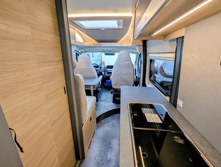 Fahrzeugbild Pössl Trenta 640 Plus MAXI CHASSIS, 140 PSAUTOMATIK #6