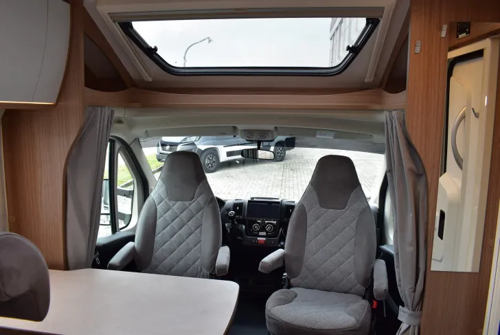 Fahrzeugbild Carado T 135 #5