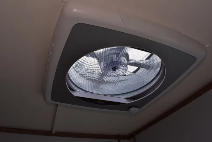 Fahrzeugbild Carado T 135 #12