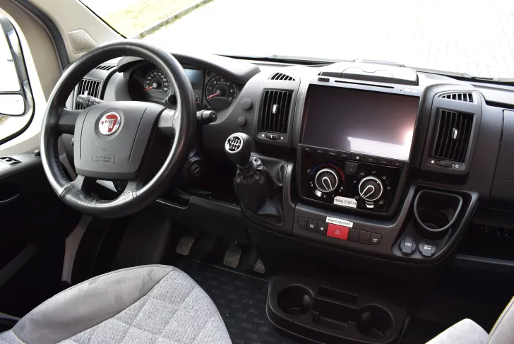 Fahrzeugbild Carado T 135 #33