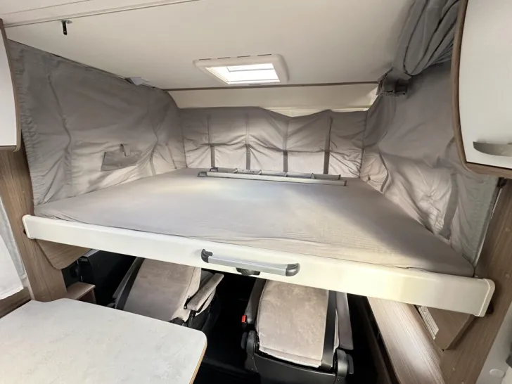 Fahrzeugbild Carado I 338 #8