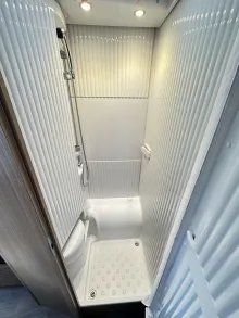 Fahrzeugbild Carado I 338 #11